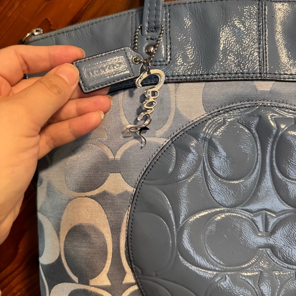 Coach Laura Signature Tote Bag - Picture 2 of 10